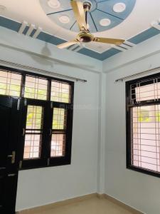 Bedroom Image of 2152 Sq.ft 3 BHK Builder Floor for rent in Gomti Nagar Lucknow for Rs. 32000