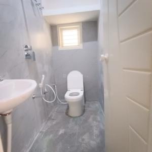 Bathroom Image of 800 Sq.ft 5 BHK Independent House for sale in Tigalarapalya Bengaluru for Rs. 15500000