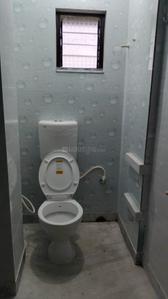 Bathroom Image of 350 Sq.ft 1 RK Villa for rent in Keshtopur Kolkata for Rs. 7000