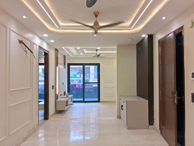 Dining Area Image of 1800 Sq.ft 3 BHK Builder Floor for sale in Paschim Vihar New Delhi for Rs. 39000000