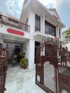Image of 2152 Sq.ft 4.5 BHK Independent House for rent in Beta II, Greater Noida for Rs. 81000
