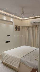 Bedroom Image of 750 Sq.ft 2 BHK Apartment / Flat for sale in Malad West Mumbai for Rs. 16800000