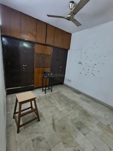 Bedroom Image of 1300 Sq.ft 2 BHK Builder Floor for rent in Hauz Khas New Delhi for Rs. 40000