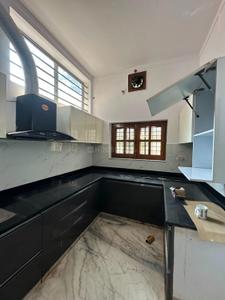 Kitchen Image of 3300 Sq.ft 4 BHK Independent House for rent in Rajpur Road Dehradun for Rs. 60000