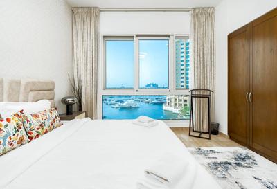 Bedroom Image of 2439 Sq.ft 3 BHK Apartment / Flat for sale in The Palm Jumeira Dubai for Rs. 195000000