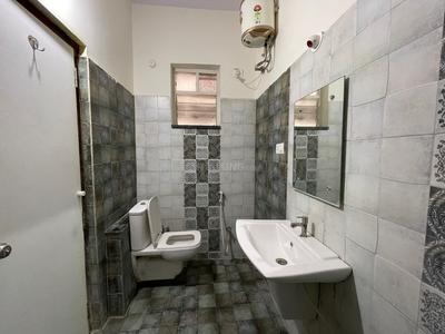 Bathroom Image of 2100 Sq.ft 3 BHK Apartment / Flat for rent in Shamshabad Hyderabad for Rs. 30000