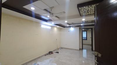 Living Room Image of 1600 Sq.ft 3 BHK Builder Floor for rent in Moti Nagar New Delhi for Rs. 45000