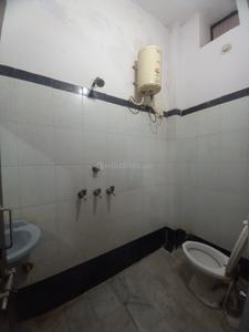 Bathroom Image of 900 Sq.ft 2 BHK Builder Floor for rent in Chopasni Housing Board Jodhpur for Rs. 22000