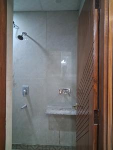 Common Bathroom Image of 1050 Sq.ft 2 BHK Apartment / Flat for sale in Sector 73 Noida for Rs. 4200000