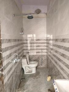 Bedroom Two Image of 650 Sq.ft 2 BHK Builder Floor for sale in Mayur Vihar Phase 1 New Delhi for Rs. 6000000