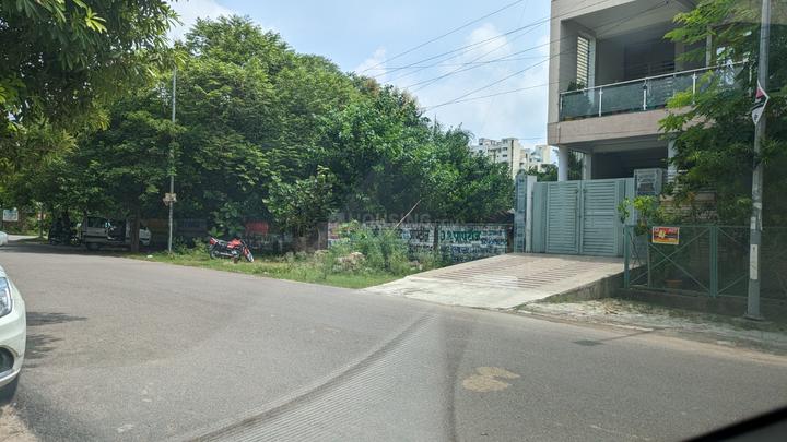 Vinay Khand 1, Gomti Nagar Main Image 1