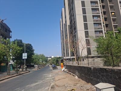 Building Image of 2000 Sq.ft 3 BHK Apartment / Flat for rent in Shiv Shivalay Sharnam, Kudasan Gandhinagar for Rs. 29000