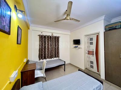 Bedroom Image of Golden Nest in BTM Layout, Bangalore