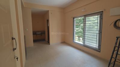 Living Room Image of 650 Sq.ft 1 BHK Apartment / Flat for rent in Thanisandra Bengaluru for Rs. 20000