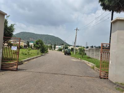 Image of 1000 Sq.ft 2 BHK Independent House for rent in STBL Sri Krishna Green Villas, Pinamadaka, Visakhapatnam for Rs. 9000