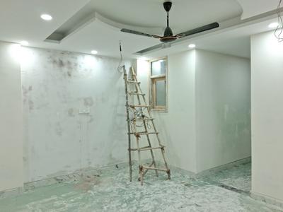 Living Room Image of 890 Sq.ft 2 BHK Apartment / Flat for sale in Sector 49 Noida for Rs. 3900000