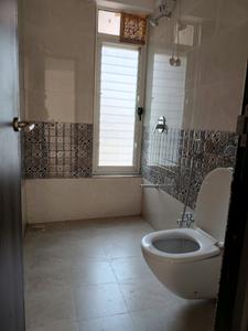 Common Bathroom Image of 1025 Sq.ft 2 BHK Apartment / Flat for sale in Marathon Nexzone, Kolkhe Navi Mumbai for Rs. 8840000