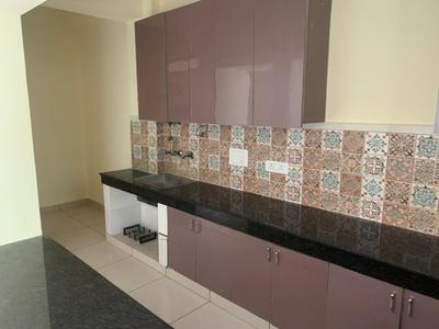 Kitchen Image of 1865 Sq.ft 3 BHK Builder Floor for rent in Sector 40 Noida for Rs. 40000