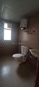 Bathroom Image of 1700 Sq.ft 3 BHK Apartment / Flat for sale in Purvanchal Royal City, Chi V Greater Noida for Rs. 18500000
