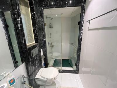Bathroom Image of 1200 Sq.ft 2 BHK Apartment / Flat for rent in Cuffe Parade Mumbai for Rs. 275000