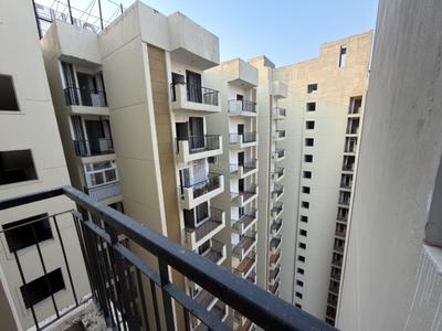 Balcony Image of 1240 Sq.ft 2.5 BHK Apartment / Flat for sale in Marina Suites , Mahurali Ghaziabad for Rs. 9500000
