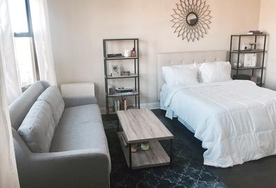 Bedroom Image of 2850 Sq.ft 4 BHK Apartment / Flat for sale in Rustomjee Elements Wing SC, Andheri West Mumbai for Rs. 140000000