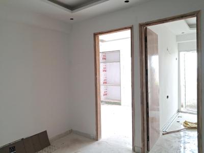 Living Room Image of 1050 Sq.ft 2 BHK Apartment / Flat for sale in Sector 101 Noida for Rs. 4500000