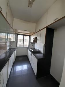 Kitchen Image of 1320 Sq.ft 3 BHK Apartment / Flat for rent in Vile Parle East Mumbai for Rs. 150000