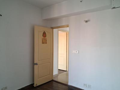 Bedroom Image of 925 Sq.ft 2 BHK Apartment / Flat for sale in Paras Tierea, Sector 137 Noida for Rs. 8000000