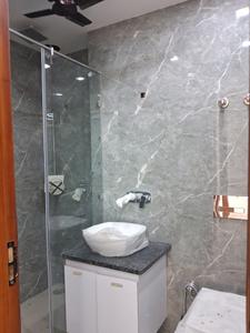 Common Bathroom Image of 1350 Sq.ft 3 BHK Builder Floor for sale in Paschim Vihar New Delhi for Rs. 30000000