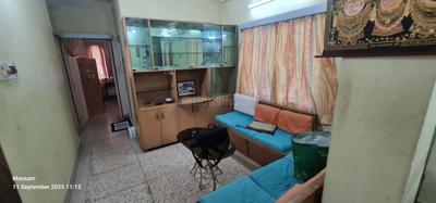 Living Room Image of 1000 Sq.ft 3 BHK Apartment / Flat for sale in Santoshpur Kolkata for Rs. 5500000