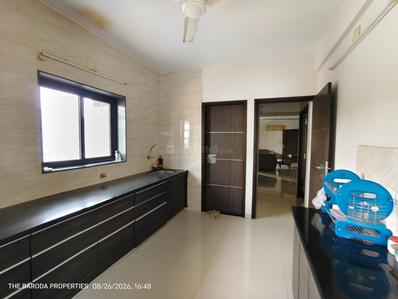 Kitchen Image of 2000 Sq.ft 3 BHK Apartment / Flat for rent in Race Course Vadodara for Rs. 55000