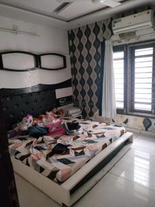 Bedroom Image of 2023 Sq.ft 4 BHK Villa for rent in AL Aamrakunj Lakeview Bungalows, Chandkheda Ahmedabad for Rs. 70000