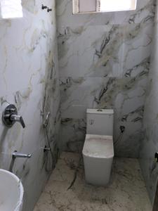 Common Bathroom Image of 1150 Sq.ft 3 BHK Apartment / Flat for sale in Miyapur Hyderabad for Rs. 8300000