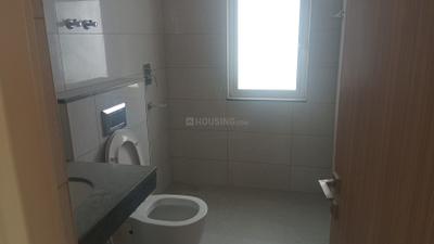 Image of 2276 Sq.ft 4.5 BHK Apartment / Flat for sale in Godrej Windsor At Godrej Golf Links, Jaypee Greens, Greater Noida for Rs. 37000000