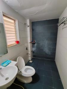 Bathroom Image of 1409 Sq.ft 3 BHK Apartment / Flat for rent in Atishay Sky, Sargasan Gandhinagar for Rs. 50000