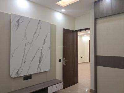 Bedroom Image of 1350 Sq.ft 3 BHK Builder Floor for sale in Paschim Vihar New Delhi for Rs. 27000000