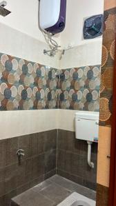 Bathroom Image of 850 Sq.ft 2 BHK Builder Floor for rent in Sanath Nagar Hyderabad for Rs. 27000