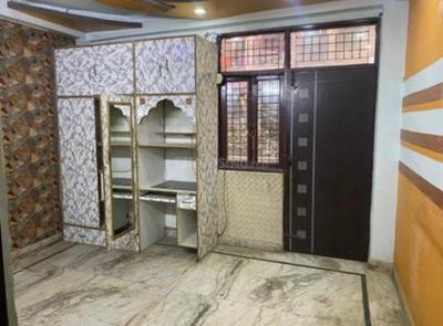 Bedroom Image of 600 Sq.ft 2 BHK Builder Floor for sale in Dilshad Garden New Delhi for Rs. 6600000