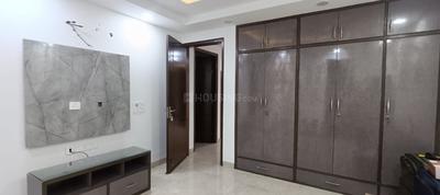 Bedroom Image of 2000 Sq.ft 3 BHK Builder Floor for rent in Vivek Vihar New Delhi for Rs. 50000