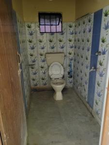 Bathroom Image of 800 Sq.ft 2 BHK Apartment / Flat for sale in Keshtopur Kolkata for Rs. 3000000