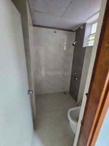 Bathroom Image of 1279 Sq.ft 2.5 BHK Apartment / Flat for sale in IJM Raintree Park Dwaraka Krishna Phase II Willows Apartments, Koppuravuru Guntur for Rs. 6200000