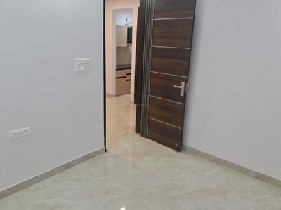 Bedroom Image of 950 Sq.ft 2 BHK Builder Floor for rent in  Mayur Vihar Phase 1 Pocket 1 RWA, Mayur Vihar Phase 1 New Delhi for Rs. 25000