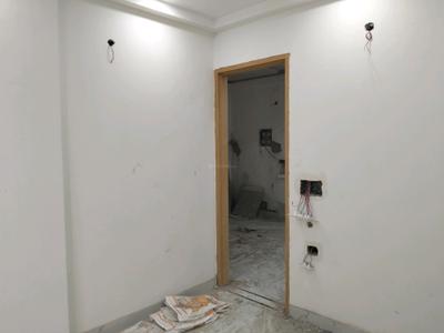 Bedroom Image of 1200 Sq.ft 4 BHK Apartment / Flat for sale in Sector 4 Rohini New Delhi for Rs. 9000000