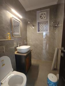 Image of 2200 Sq.ft 3 BHK Builder Floor for rent in Gulmohar Park, New Delhi for Rs. 140000