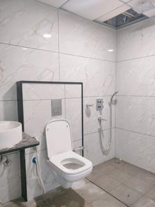 Common Bathroom Image of 1350 Sq.ft 2 BHK Apartment / Flat for rent in Electronic City Bengaluru for Rs. 46000