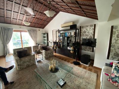 Hall Image of 6300 Sq.ft 4 BHK Independent House for sale in Palavakkam, Sholinganallur Chennai for Rs. 60000000