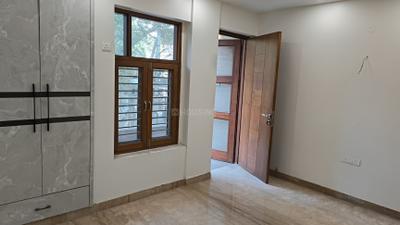 Bedroom Image of 1550 Sq.ft 3 BHK Builder Floor for sale in Paschim Vihar New Delhi for Rs. 27500000
