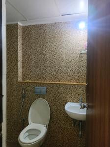 Common Bathroom Image of 876 Sq.ft 1 BHK Apartment / Flat for rent in Lodha Palava Downtown, Palava Phase 2 Thane for Rs. 15000