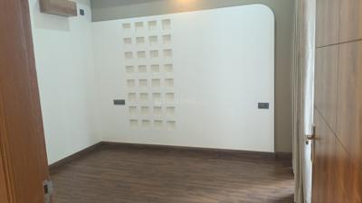 Bedroom Image of 2700 Sq.ft 4 BHK Builder Floor for sale in BPTP Astaire Garden Floors, Sector 70A Gurgaon for Rs. 30500000